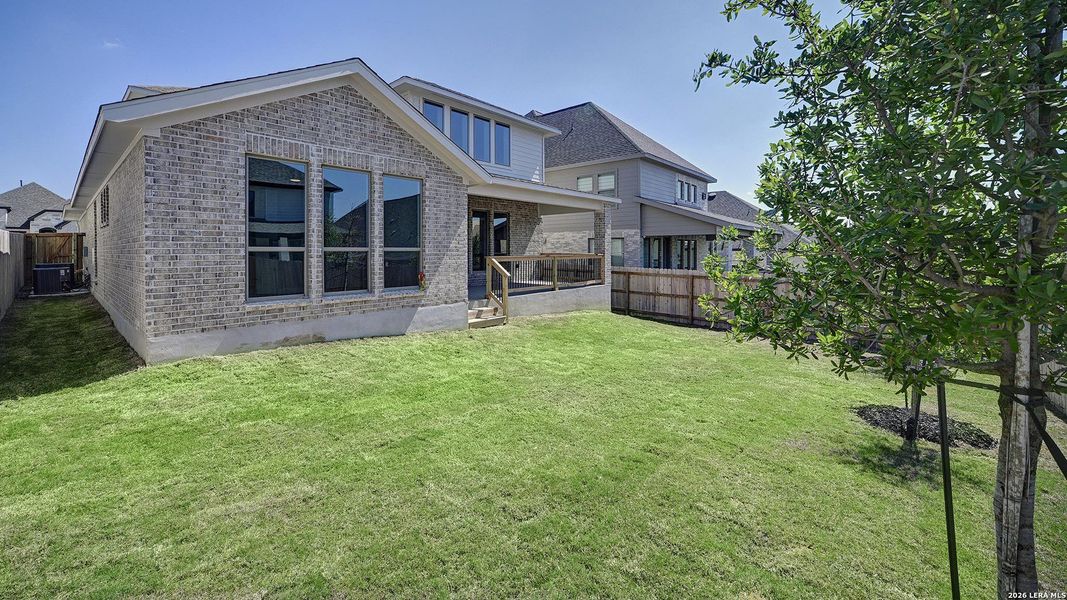 Exterior details and patio area of a home in Corley Farms, Boerne (Image 3).