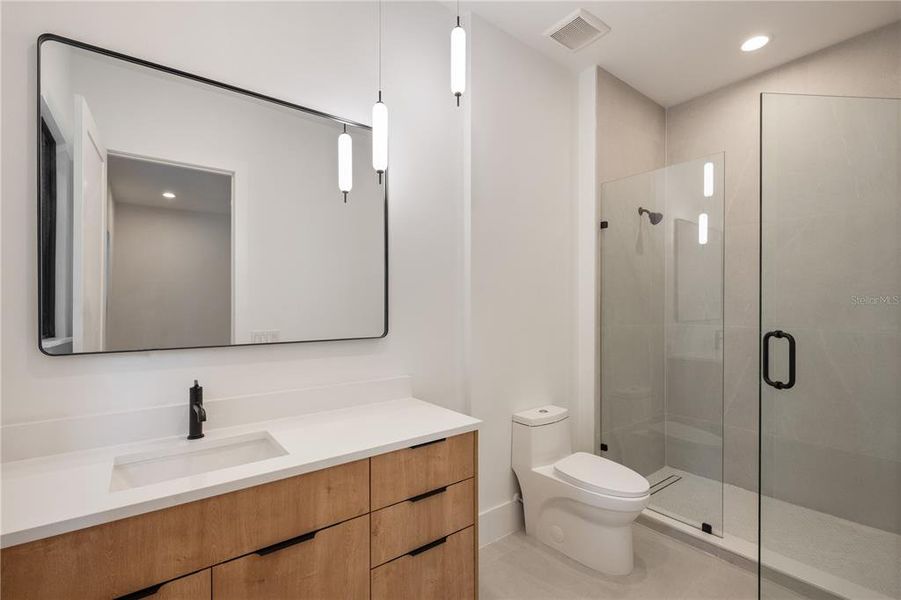 Furnished interior view inside a new home in , Windermere (Image 15).