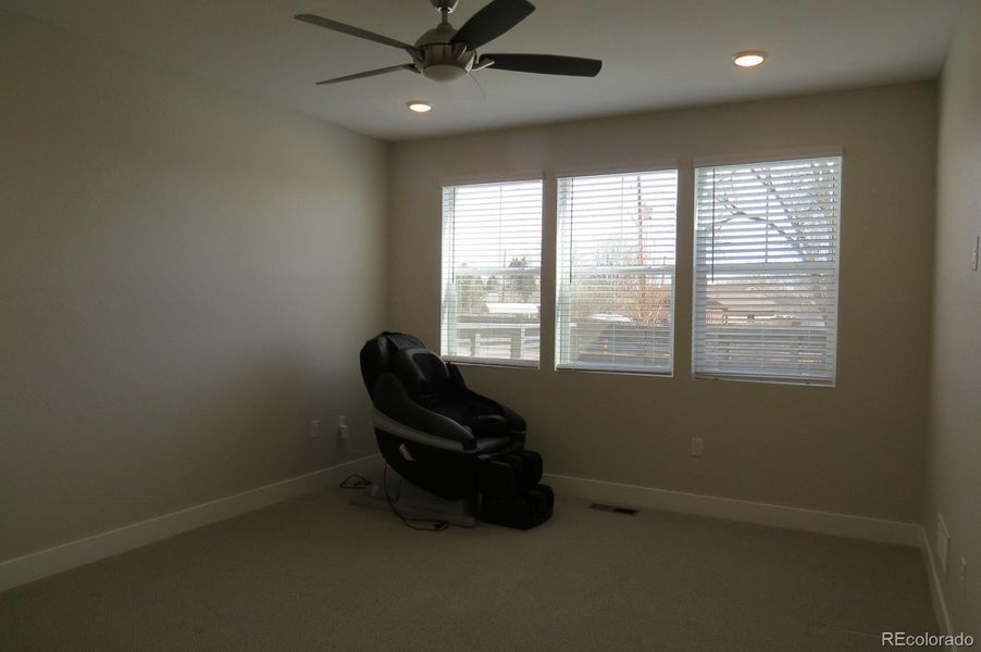 Spacious, unfurnished interior of a new home in , Denver (Image 24).