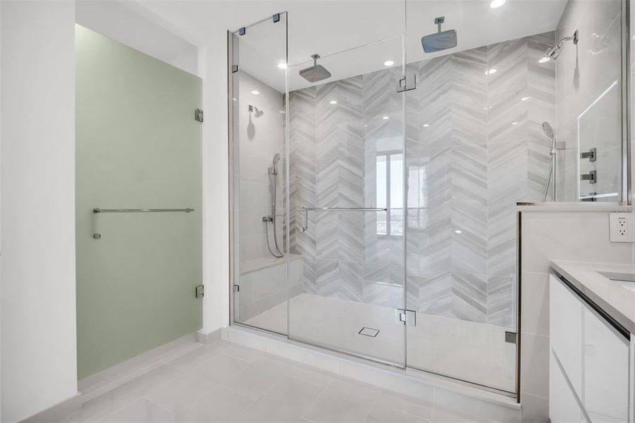 Furnished interior view inside a new home in , St. Petersburg (Image 14).