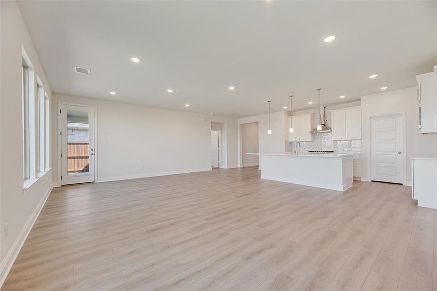 Spacious, unfurnished interior of a new home in Arbors at Legacy Hills, Celina (Image 21). Spacious, unfurnished interior of a new home in Arbors at Legacy Hills, Celina (Image 21).