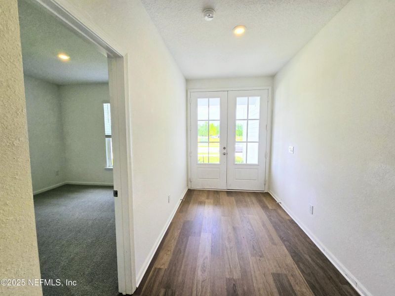 Spacious, unfurnished interior of a new home in Hyland Trail, Green Cove Springs (Image 22). Spacious, unfurnished interior of a new home in Hyland Trail, Green Cove Springs (Image 22).