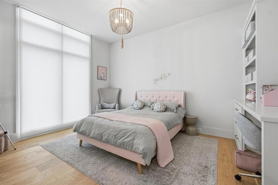 Furnished interior view inside a new home in , Abilene (Image 33).