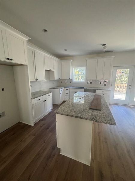 Furnished interior view inside a new home in , Dawsonville (Image 6).