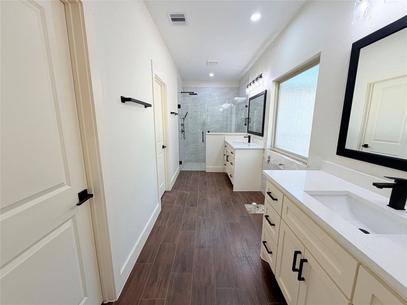 Furnished interior view inside a new home in , Porter (Image 7).