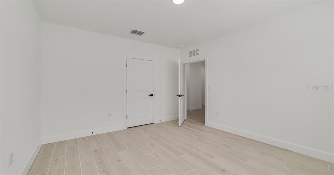 Spacious, unfurnished interior of a new home in Aspire at Marion Oaks, Ocala (Image 20). Spacious, unfurnished interior of a new home in Aspire at Marion Oaks, Ocala (Image 20).