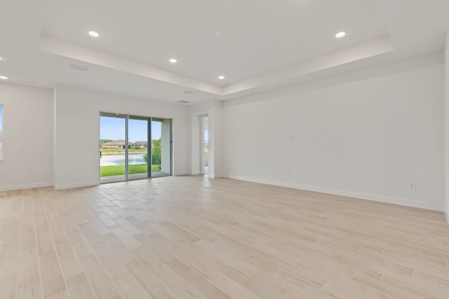Spacious, unfurnished interior of a new home in Tamarack at Two Rivers, Zephyrhills (Image 16). Spacious, unfurnished interior of a new home in Tamarack at Two Rivers, Zephyrhills (Image 16).