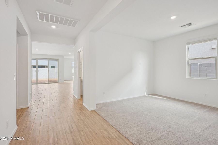 16-web-or-mls-W Cansados Rd-S1110-016