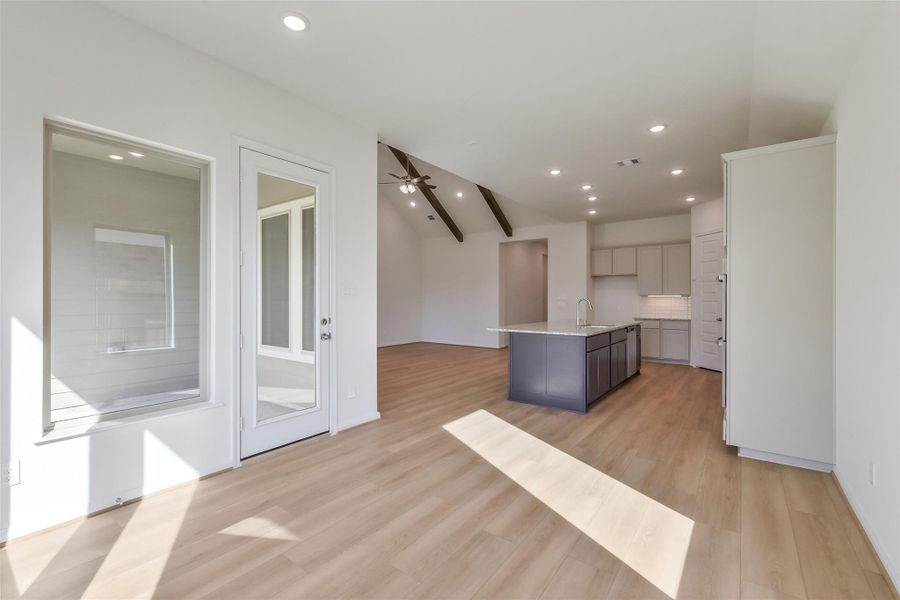 Spacious, unfurnished interior of a new home in Stone Creek Ranch, Hockley (Image 32).