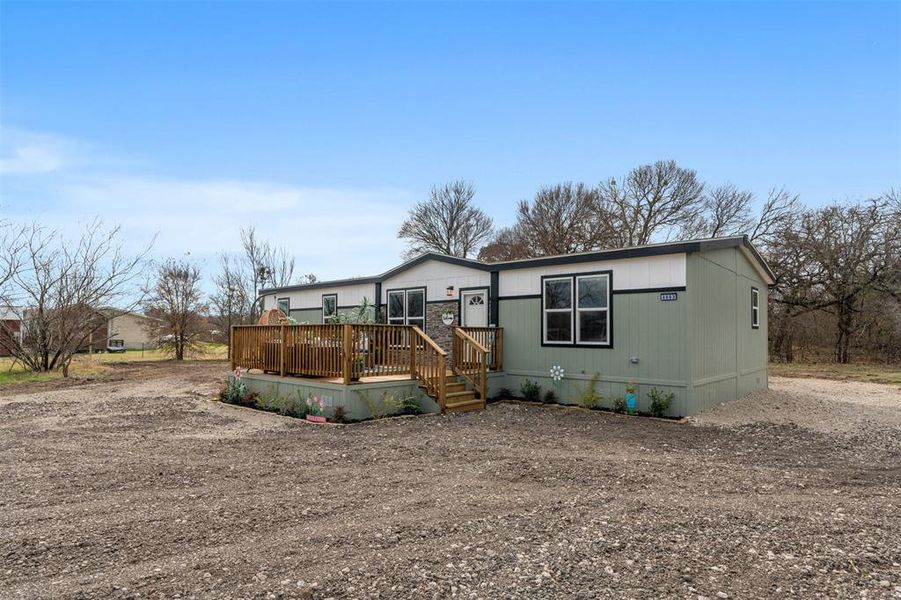 Exterior details and patio area of a home in , Corsicana (Image 19). Exterior details and patio area of a home in , Corsicana (Image 19).