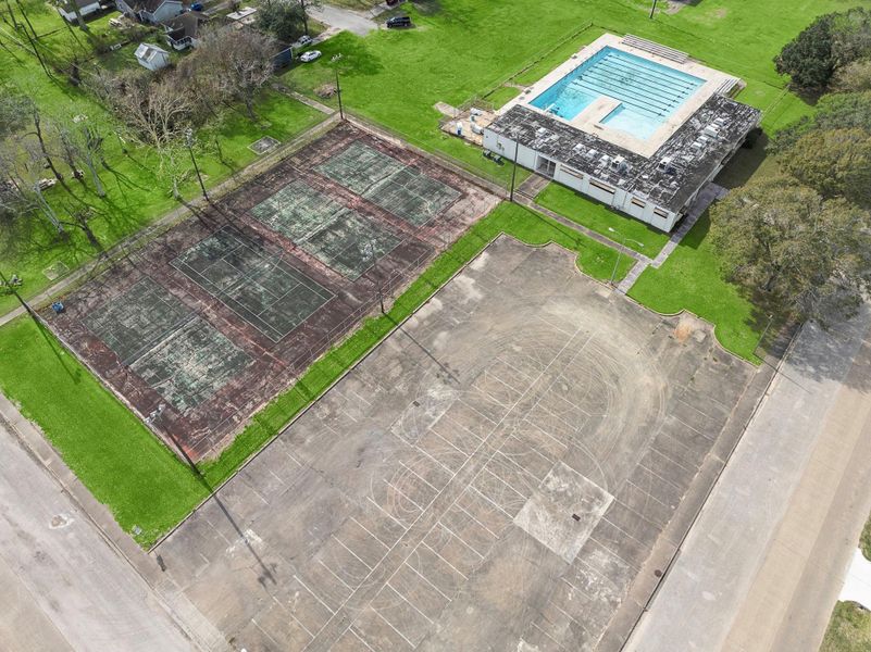 Image 26 of a home in Valor Park.