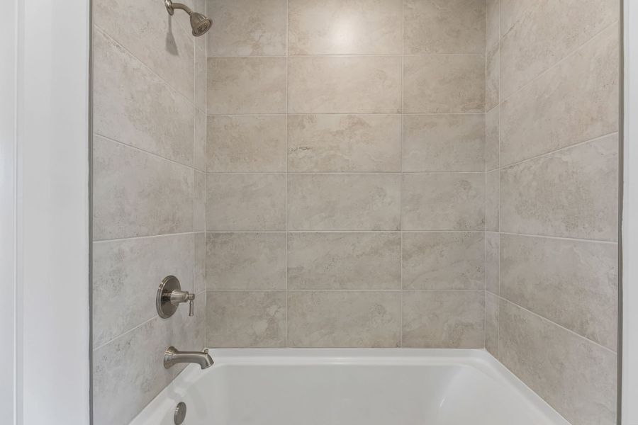 Close-up of interior finishes inside a home in Glenview Farms, Murfreesboro (Image 14).