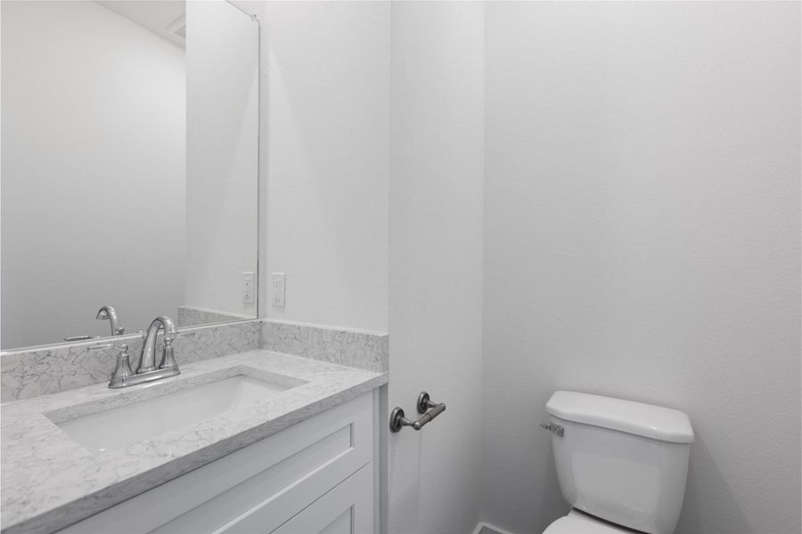 Gorgeous quarts countertop RR 1 of 3.5