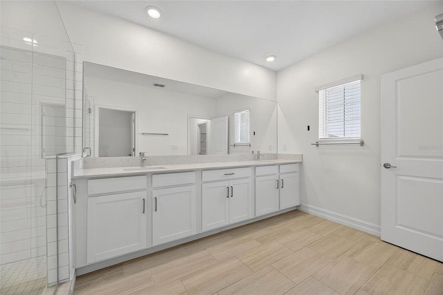 Furnished interior view inside a new home in , Tampa (Image 12).