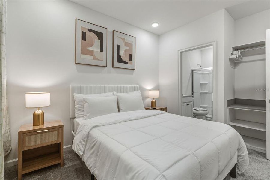 Furnished interior view inside a new home in , Orlando (Image 34).