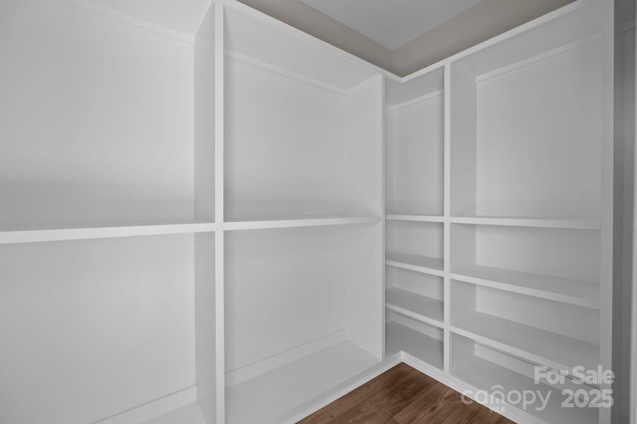 Spacious, unfurnished interior of a new home in , Monroe (Image 33).