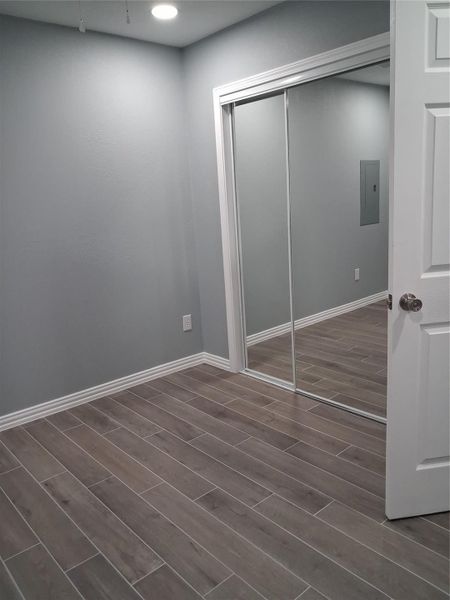 Spacious, unfurnished interior of a new home in , Livingston (Image 13).
