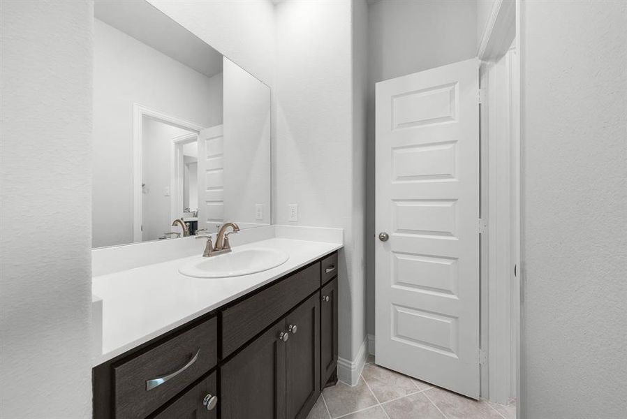 Furnished interior view inside a new home in Creekview Farms, Greenville (Image 6).