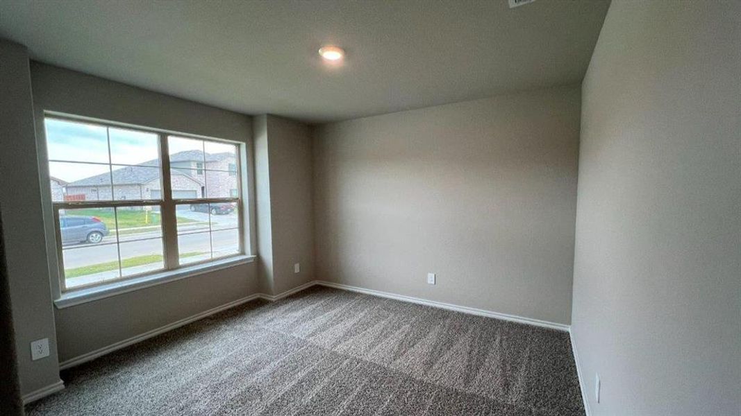 Spacious, unfurnished interior of a new home in Rosewood at Beltmill, Fort Worth (Image 9).