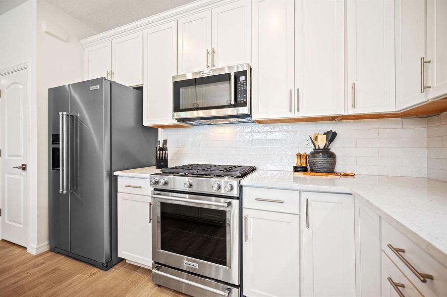 11-web-or-mls-2387-rollingwood-ct