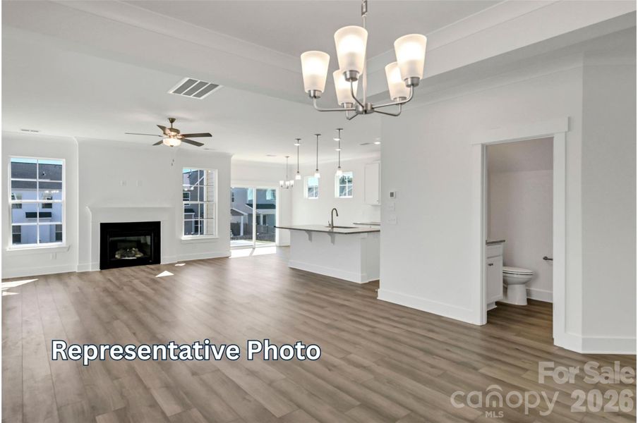 Spacious, unfurnished interior of a new home in Caldwell Forest, Charlotte (Image 10).