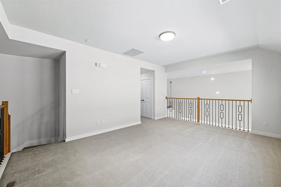 Spacious, unfurnished interior of a new home in Trinity Falls, McKinney (Image 23). Spacious, unfurnished interior of a new home in Trinity Falls, McKinney (Image 23).