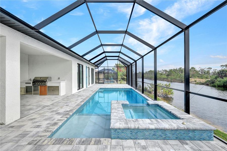 Exterior details and patio area of a home in , Port Charlotte (Image 19).