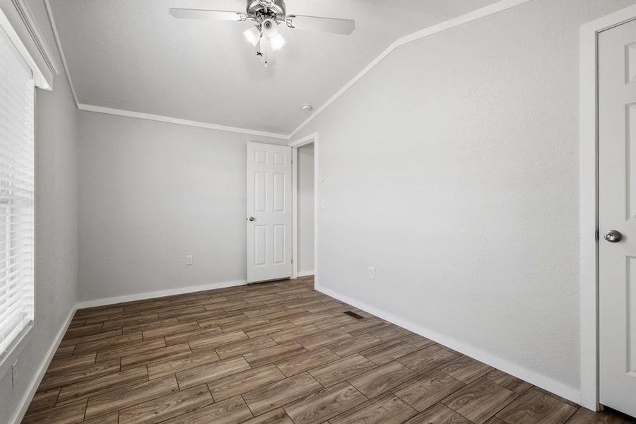 Spacious, unfurnished interior of a new home in , Whitesboro (Image 16). Spacious, unfurnished interior of a new home in , Whitesboro (Image 16).