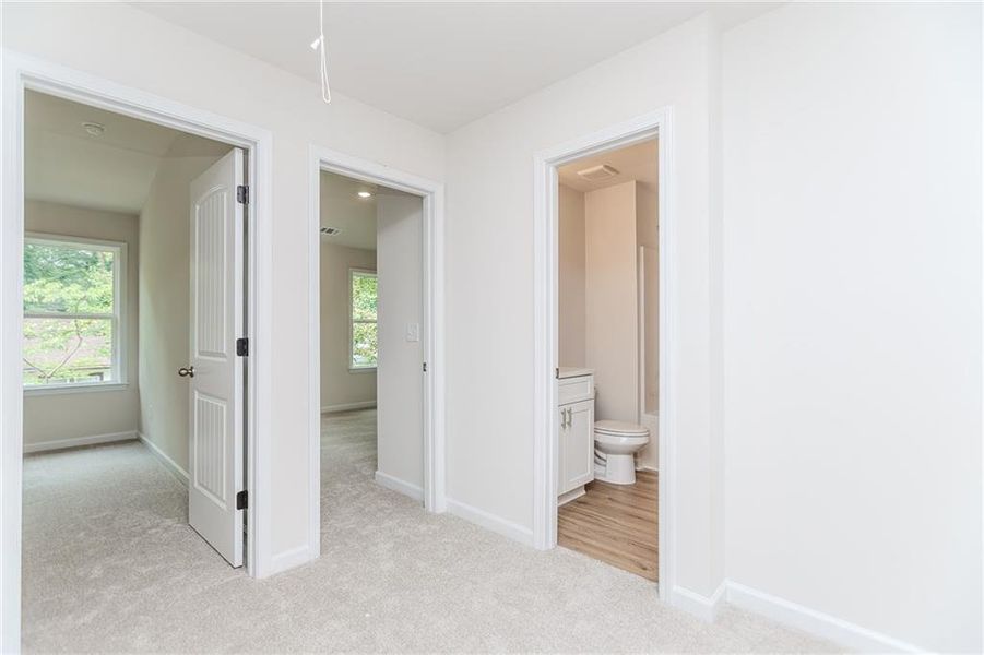 Spacious, unfurnished interior of a new home in , Atlanta (Image 22). Spacious, unfurnished interior of a new home in , Atlanta (Image 22).