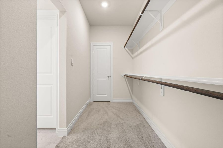 Spacious, unfurnished interior of a new home in Grand Oaks Reserve, Cleveland (Image 18). Spacious, unfurnished interior of a new home in Grand Oaks Reserve, Cleveland (Image 18).