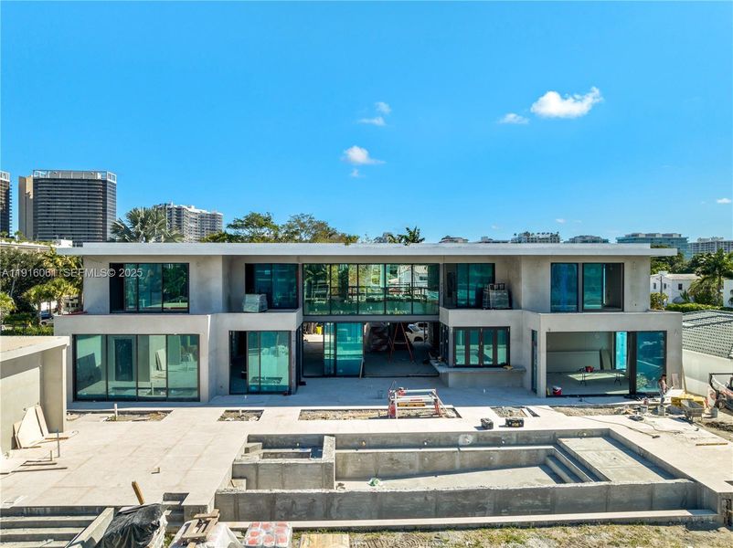 Image 25 of a home in .