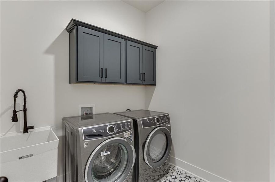 Furnished interior view inside a new home in , Cumming (Image 20).