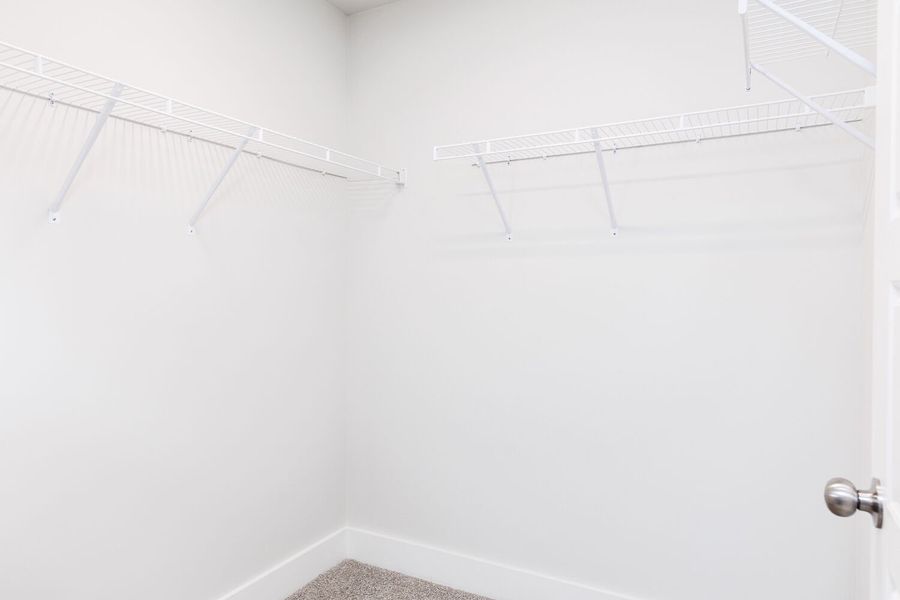 Image 26 of a home in Vaughan Farms.