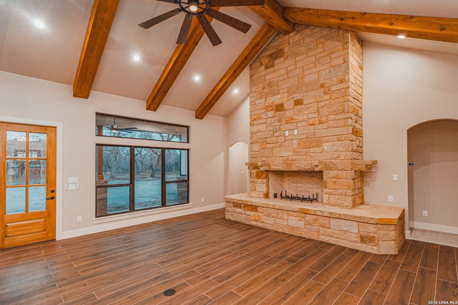 Image 27 of a home in .