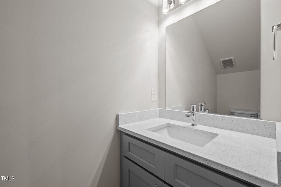 21-web-or-mls-P1078593