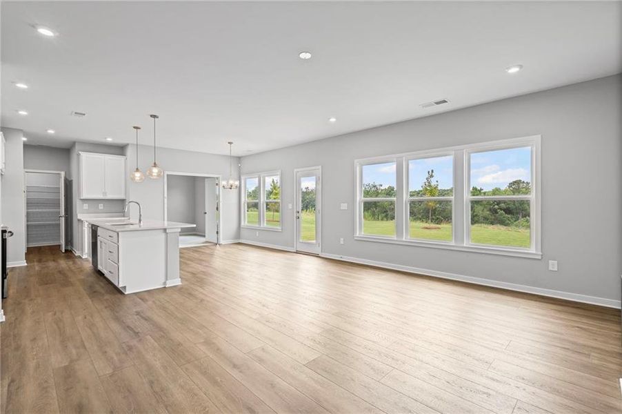 Spacious, unfurnished interior of a new home in Crossvine Estates, Braselton (Image 39).