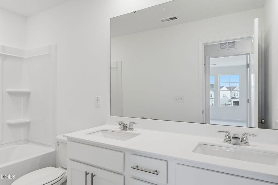 SUN_Marelli_Pic_Sutton-26