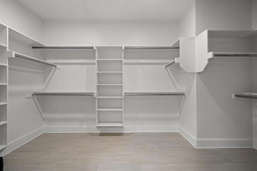 Spacious, unfurnished interior of a new home in , Athens (Image 17). Spacious, unfurnished interior of a new home in , Athens (Image 17).