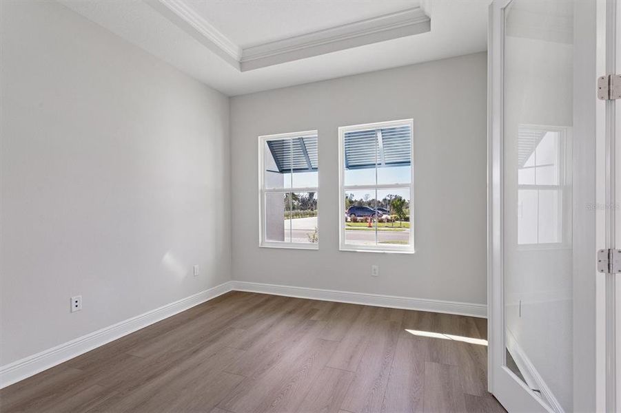 Spacious, unfurnished interior of a new home in Oakfield, Parrish (Image 25).