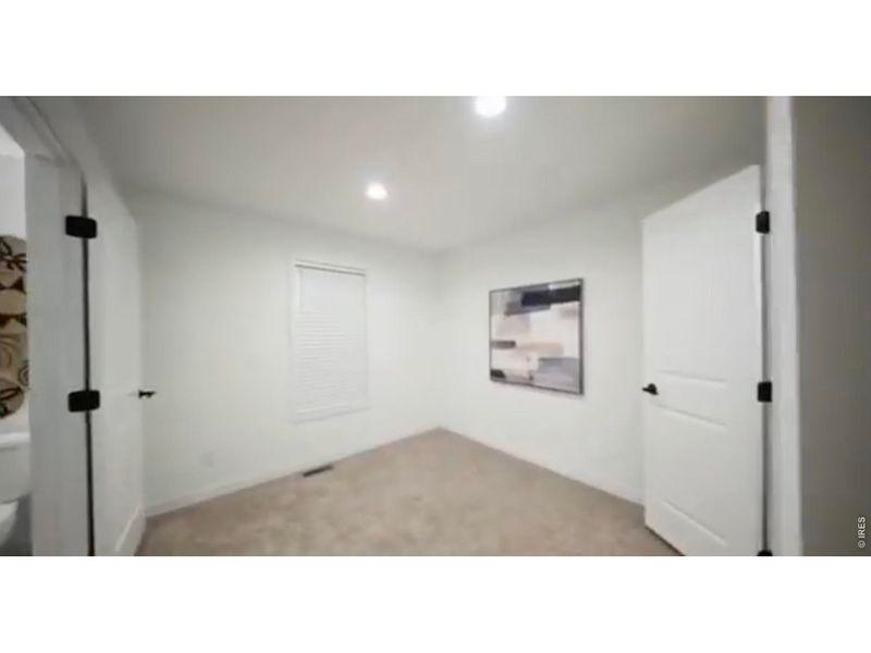 Spacious, unfurnished interior of a new home in , Nunn (Image 14).