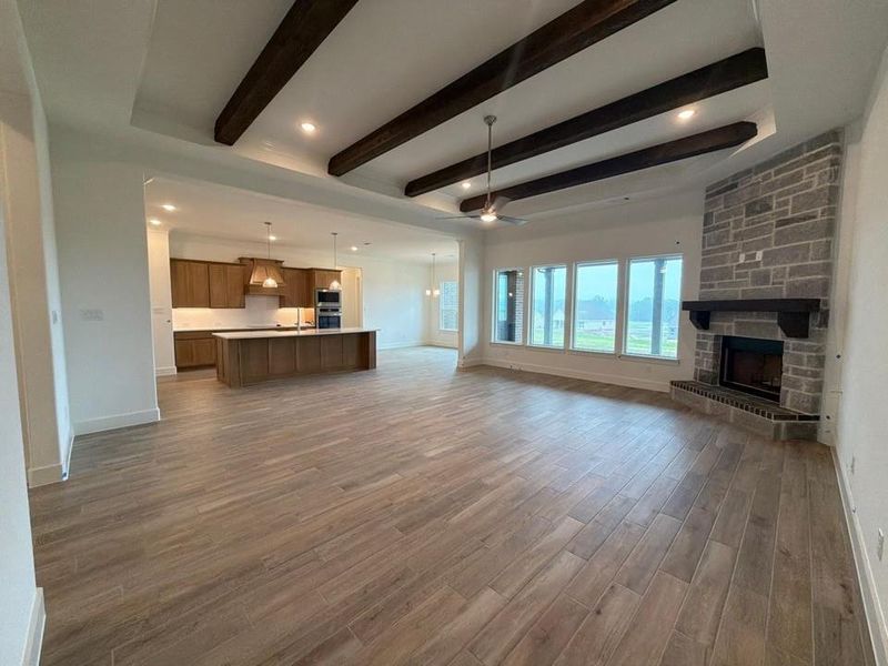 Spacious, unfurnished interior of a new home in Creekview Addition, Van Alstyne (Image 8).