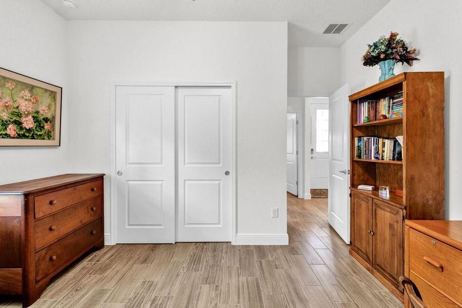 Furnished interior view inside a new home in , Vero Beach (Image 10).
