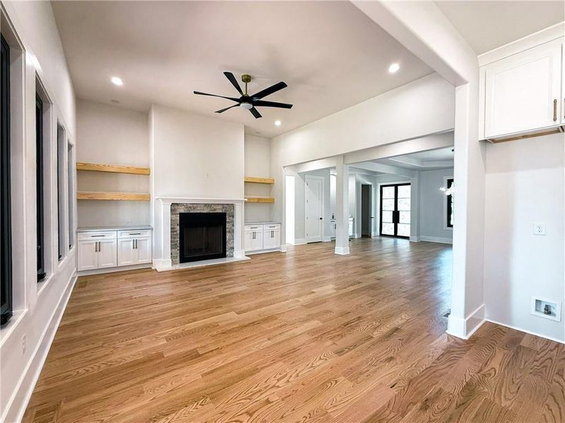Spacious, unfurnished interior of a new home in , Marietta (Image 25).