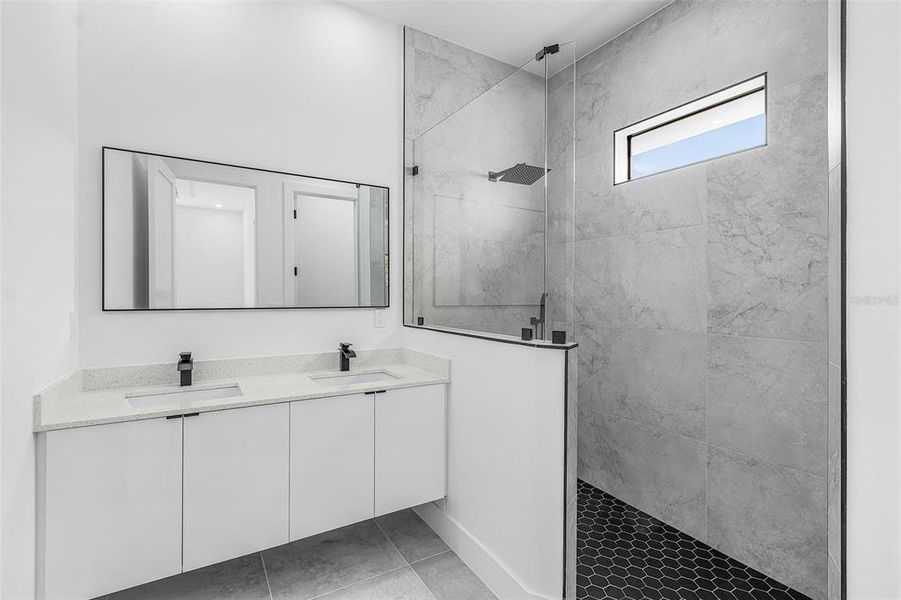 Furnished interior view inside a new home in , Lehigh Acres (Image 9).