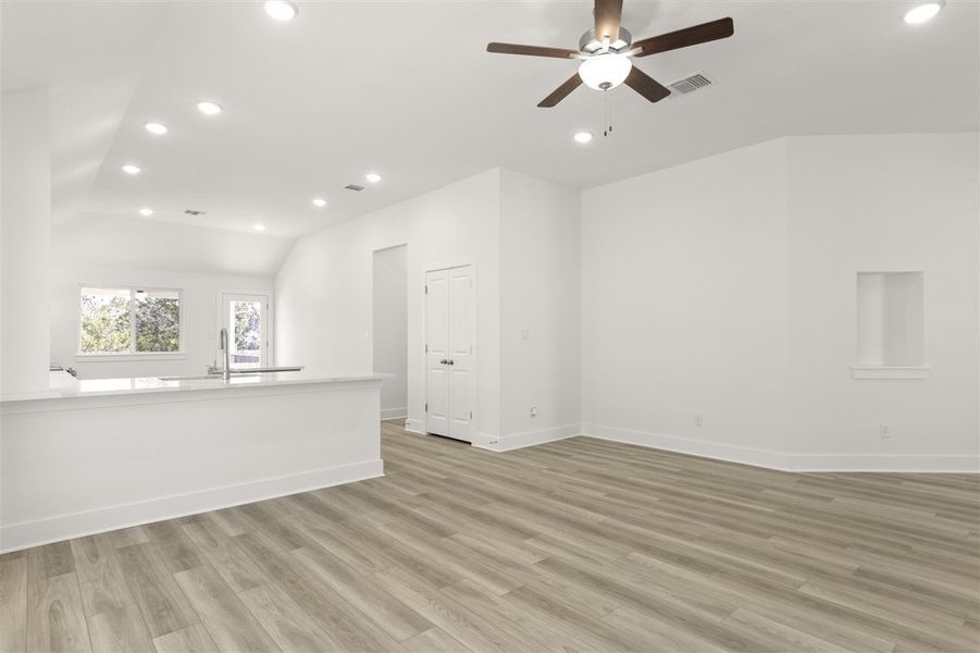 Spacious, unfurnished interior of a new home in Grande Estates, Bertram (Image 14).