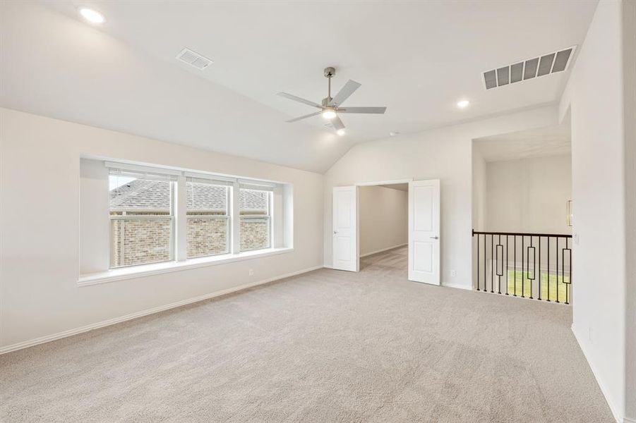 Spacious, unfurnished interior of a new home in Union Park Classic 55, Little Elm (Image 25).