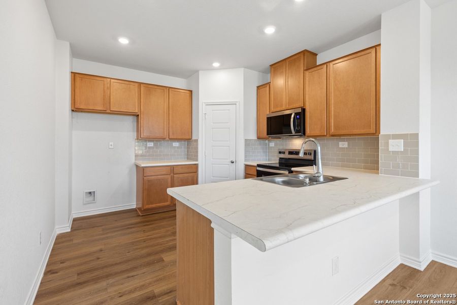 Furnished interior view inside a new home in Marbella, San Antonio (Image 6).