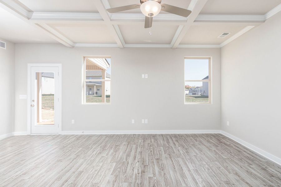 Representative unfurnished interior of a home built from the Hickory by Nason Homes in Brady Estates, Murfreesboro (Image 23).