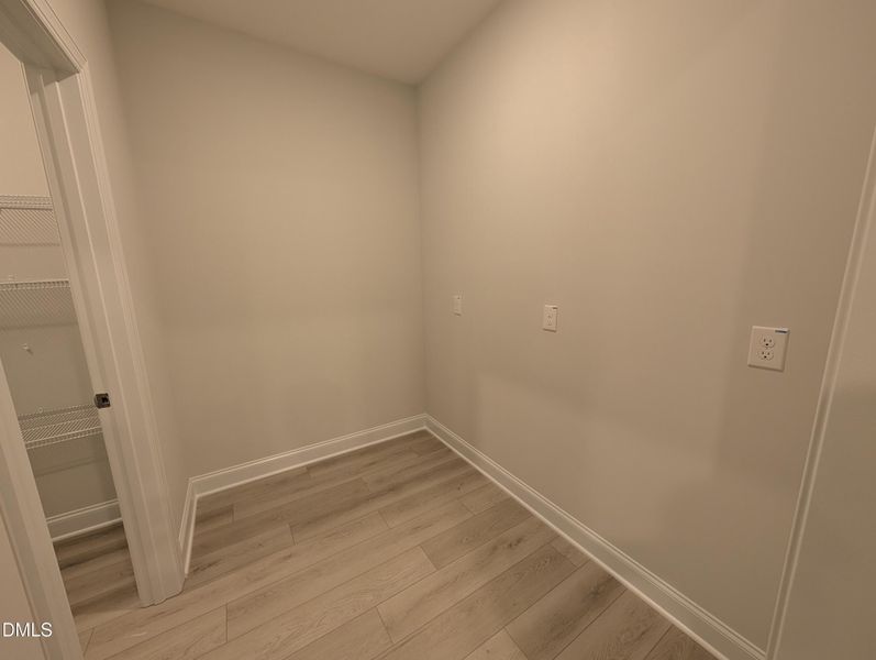 PXL_20250926_225646839