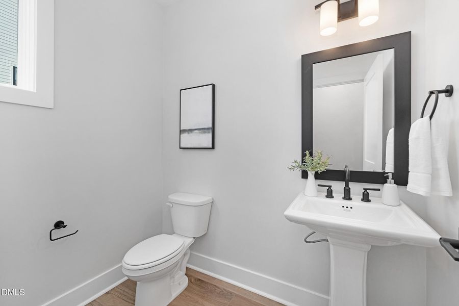 Powder Room Powder Room